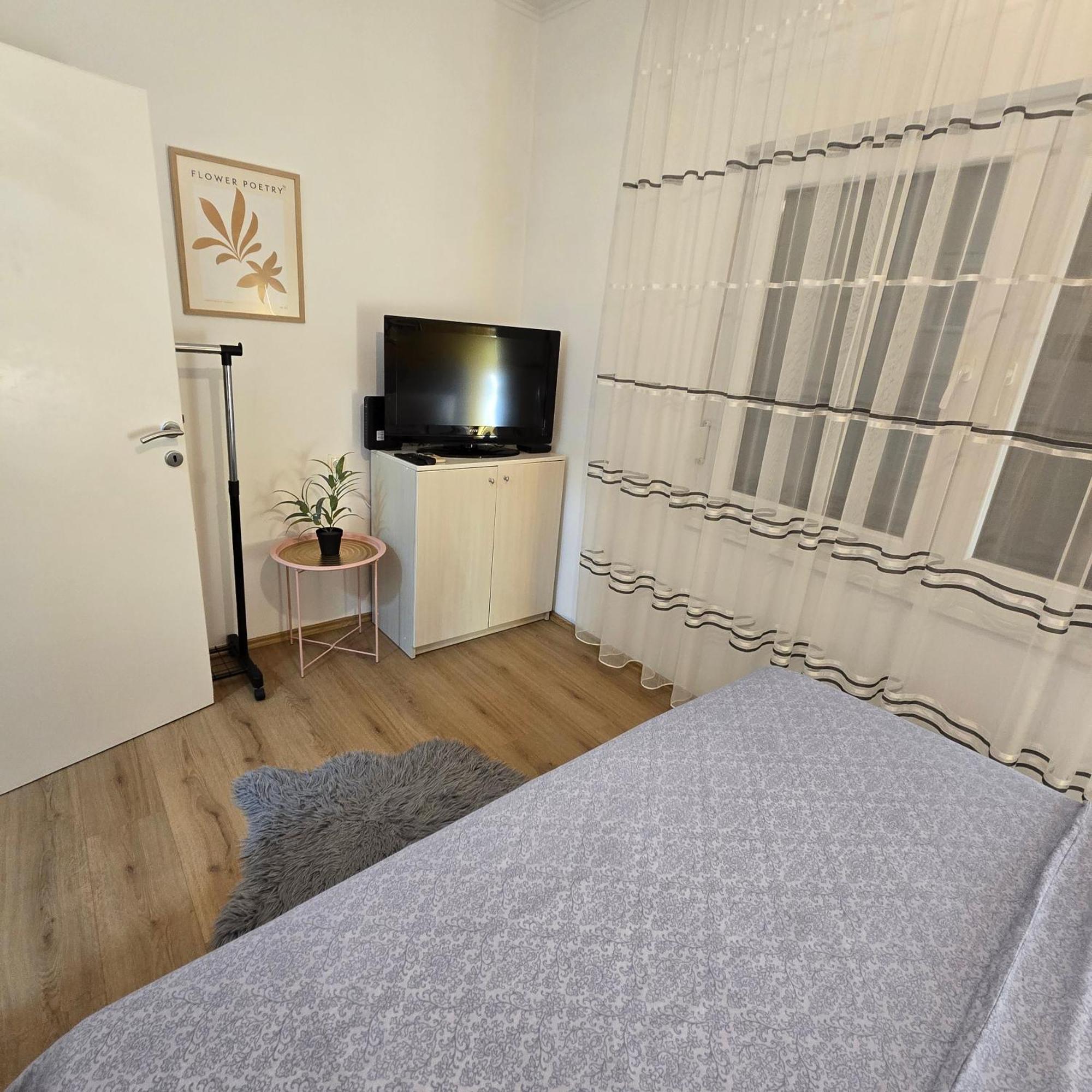 Apartman Hersek Mostar Eksteriør billede