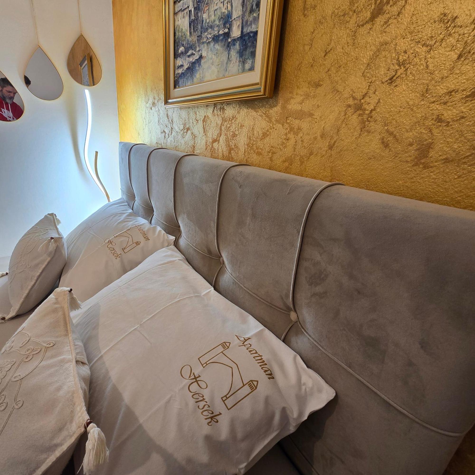 Apartman Hersek Mostar Eksteriør billede
